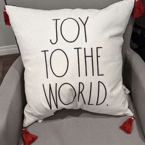 Rae Dunn pillow - Picture 1 of 1